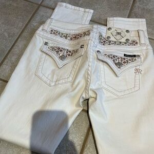 Miss Me White Skinny Jeans